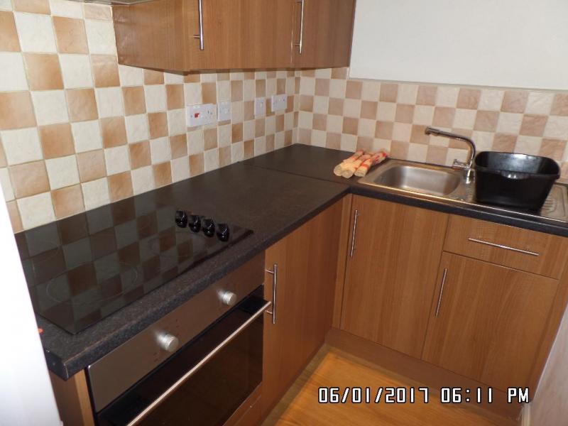 Flat 3,  49 Broadway, Adamsdown, Cardiff